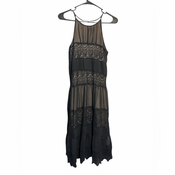 NWOT Anthropologie HD in Paris Villanella Black Tiered Lace Maxi Dress Small - Picture 3 of 6